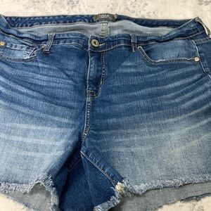 Torrid shorts size 20